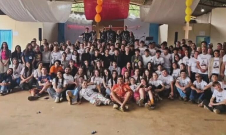 Retiro de Jovens- Comunidade  São Manoel em Santa Barbara do Oeste, Parana